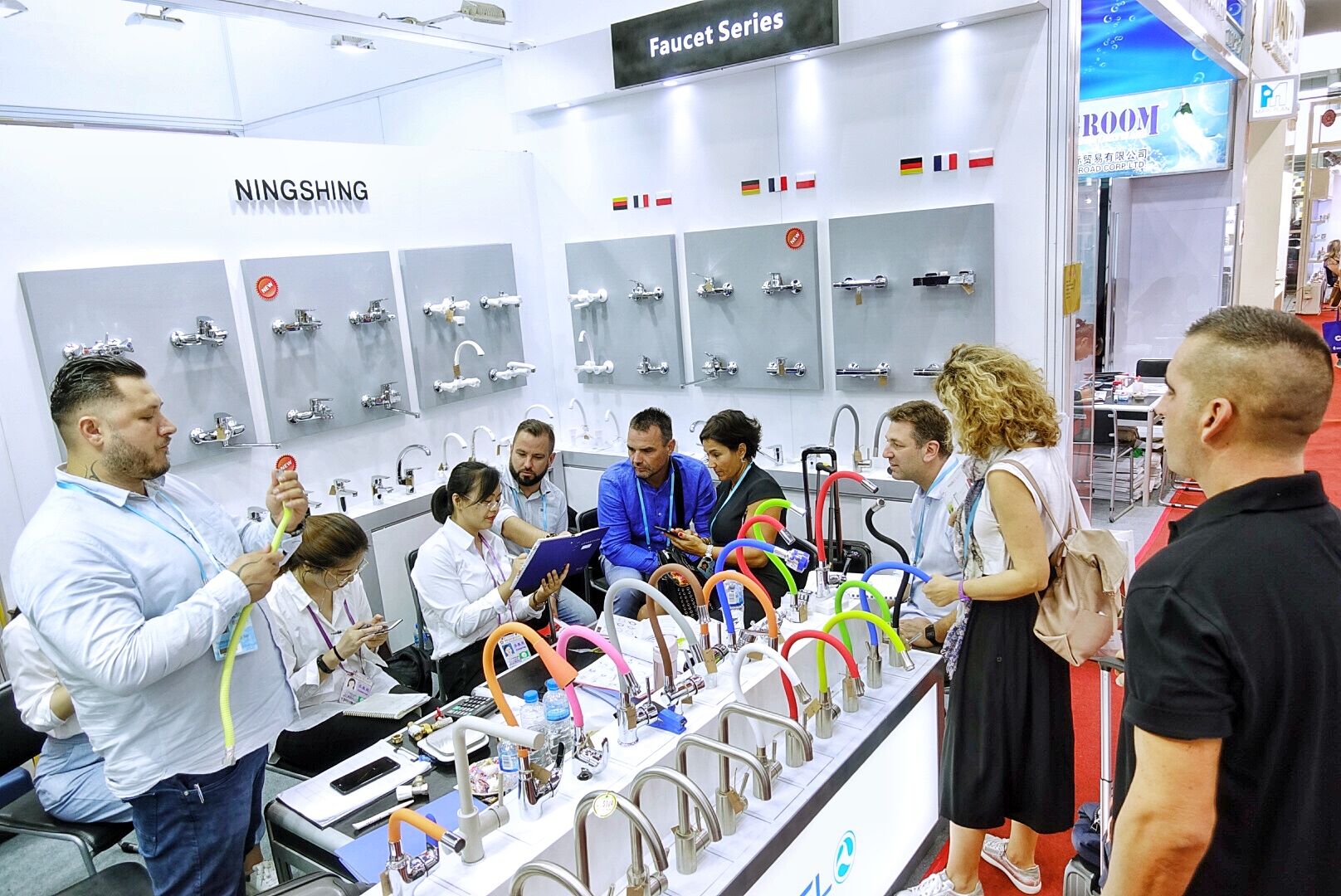 寧興貿(mào)易集團(tuán)參加第124屆廣交會